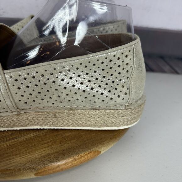 Trask Shoe Womens 9.5 M Paige Espadrilled Jute Metallic Suede Perforated Shimmer - Picture 5 of 12